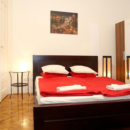 Ariel Studio Close To St. Stephen Basilica 부다페스트 외부 사진