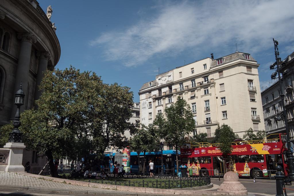 Ariel Studio Close To St. Stephen Basilica 부다페스트 외부 사진