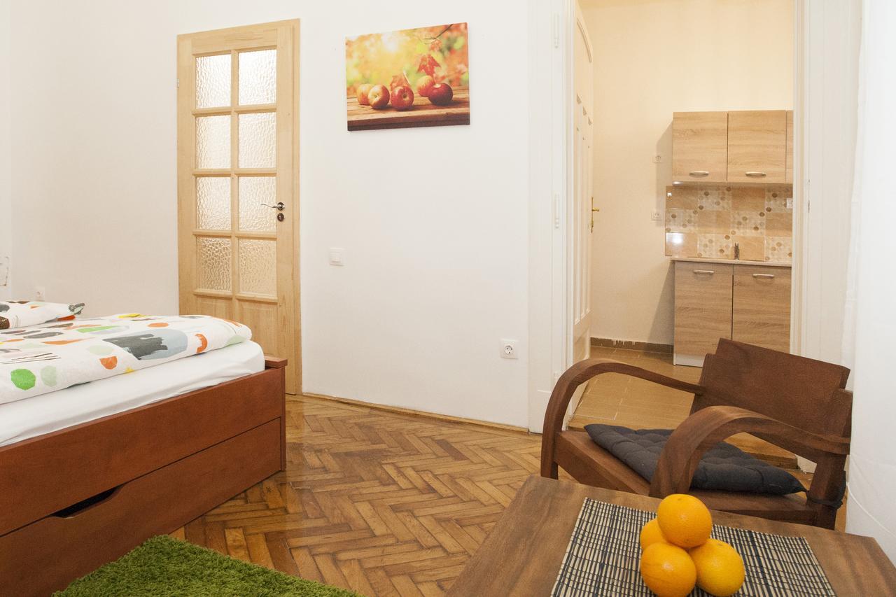 Ariel Studio Close To St. Stephen Basilica 부다페스트 외부 사진